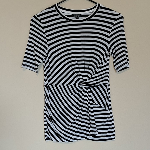 TOPSHOP White and Black Striped Top - Picture 1 of 5